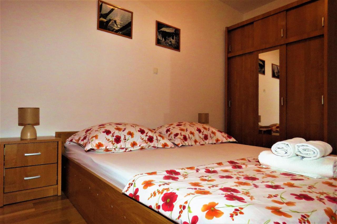 Apartment West Makarska Buitenkant foto