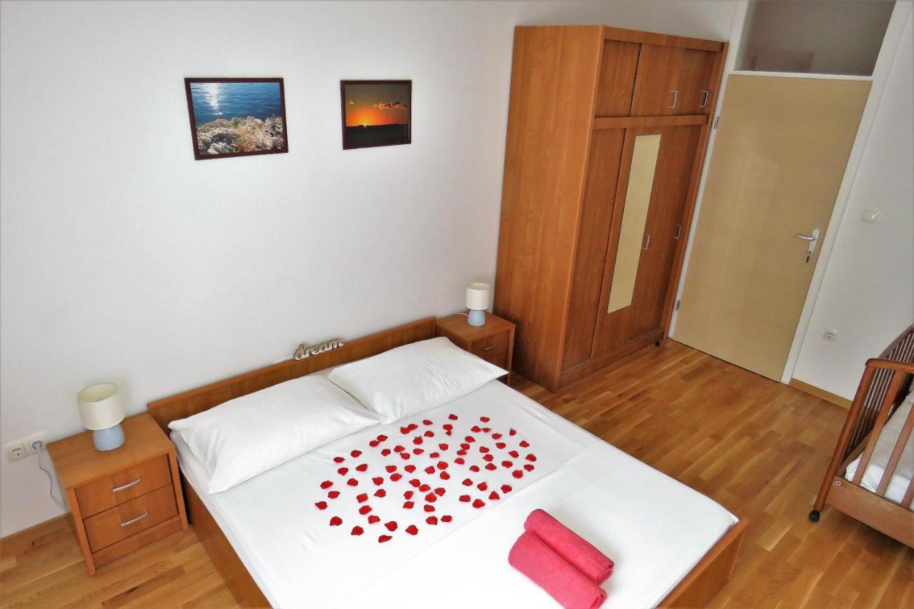 Apartment West Makarska Buitenkant foto
